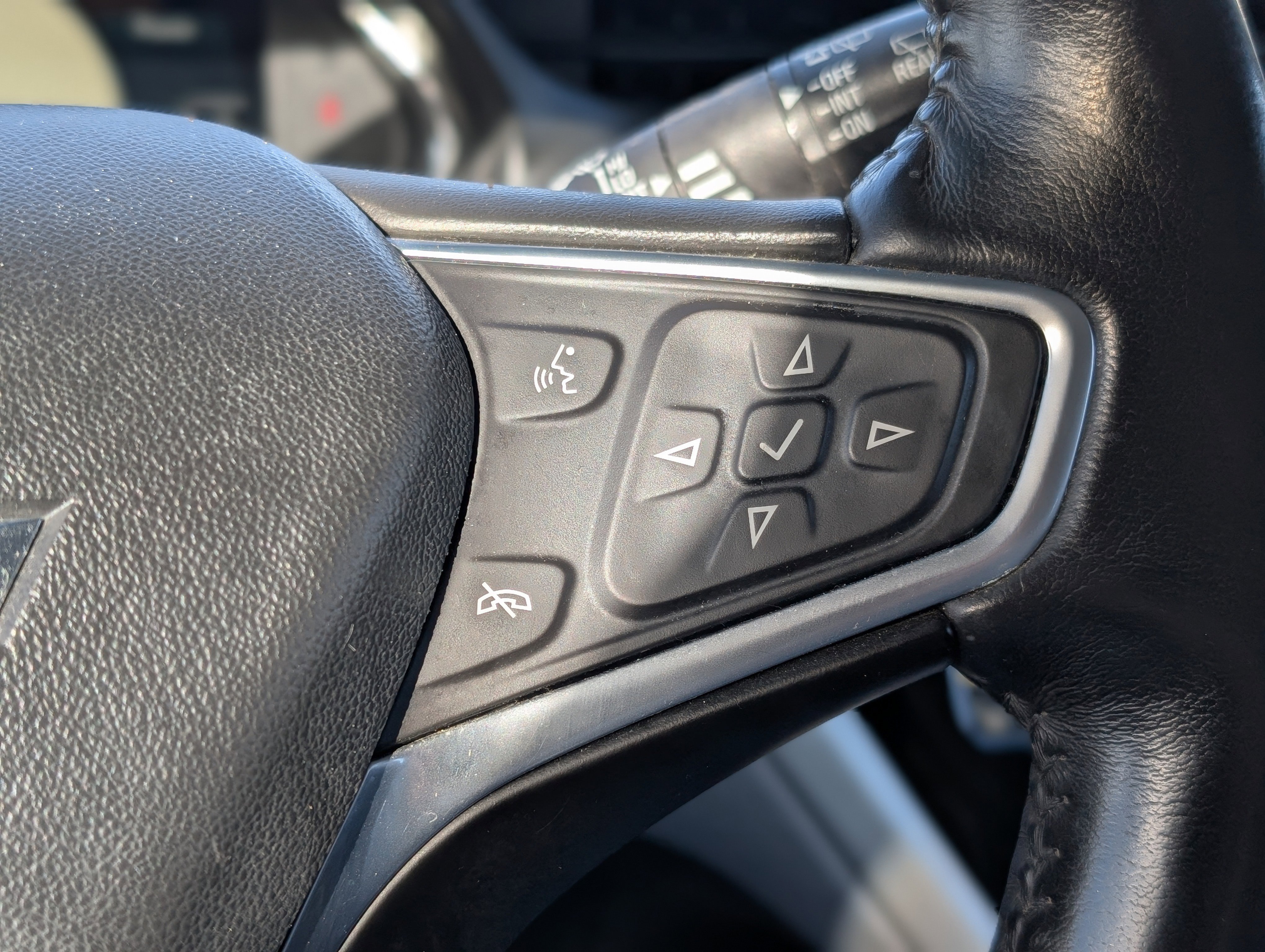 Used 2017 Chevrolet Bolt LT image 17