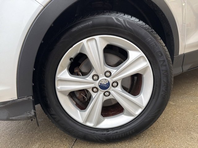 Used 2015 Ford Escape SE w/ Equipment Group 201A image 48