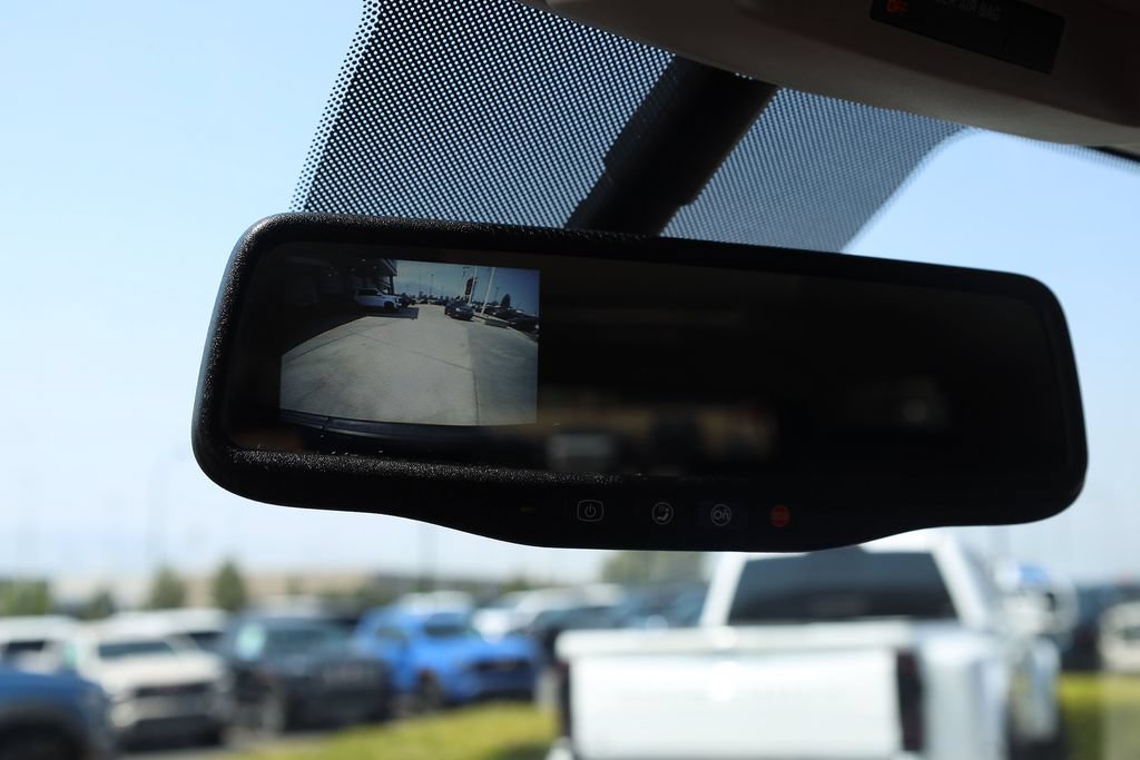 Used 2014 Chevrolet Suburban LT AWD/4WD image 16