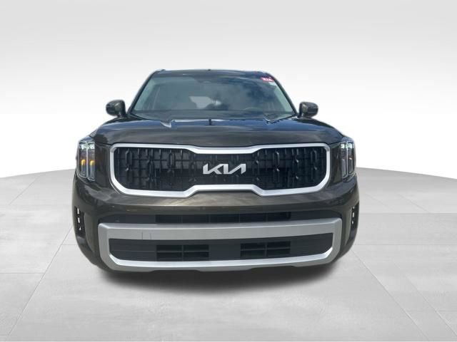 Used 2025 Kia Telluride EX w/ EX Captain's Chair Package FWD image 5