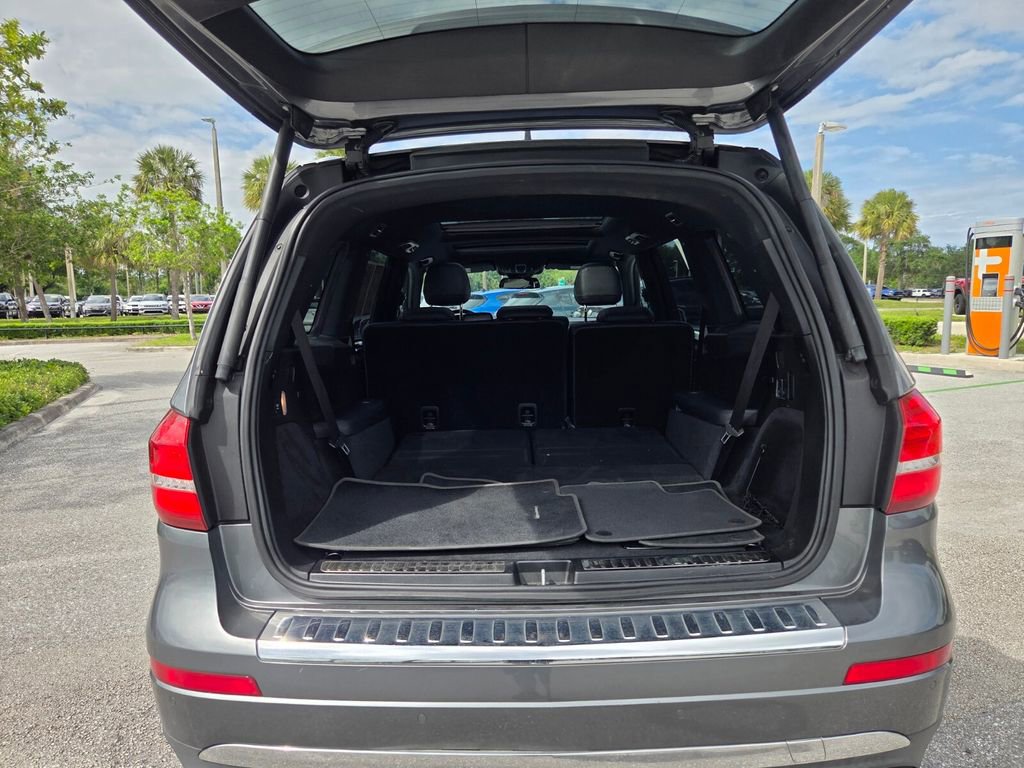 Used 2019 Mercedes-Benz GLS 450 4MATIC image 32
