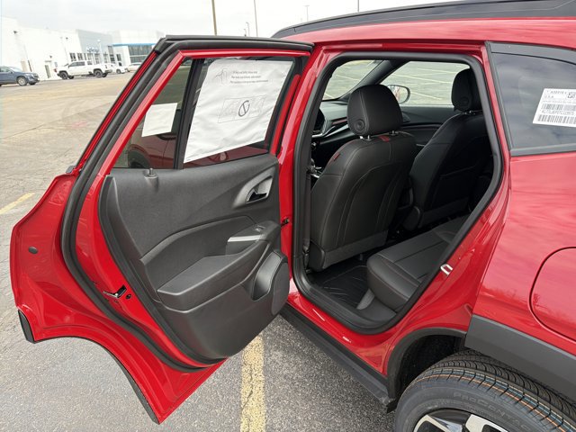 New 2026 Chevrolet Trax RS w/ Driver Confidence Package image 21