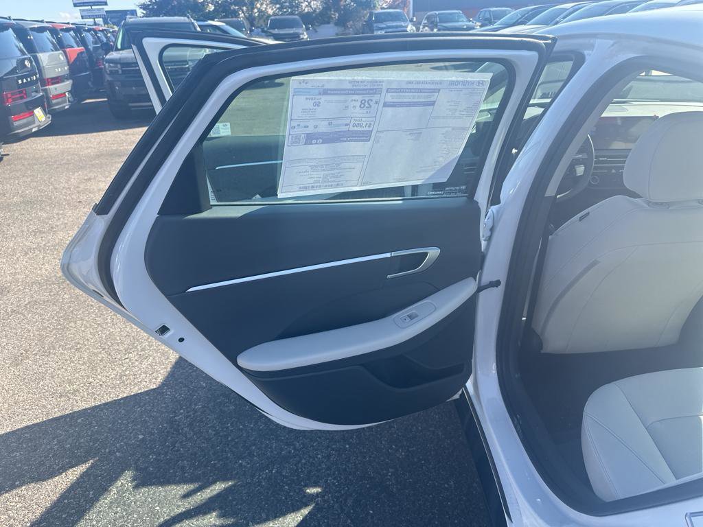 New 2024 Hyundai Sonata SEL image 37