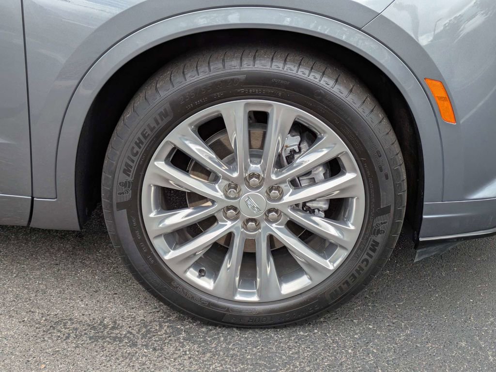 Used 2021 Cadillac XT6 Premium Luxury image 11