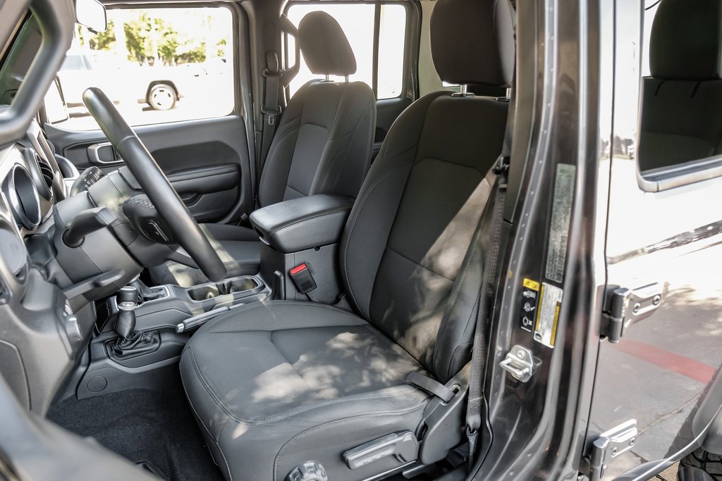 Used 2021 Jeep Wrangler Unlimited Sport image 8