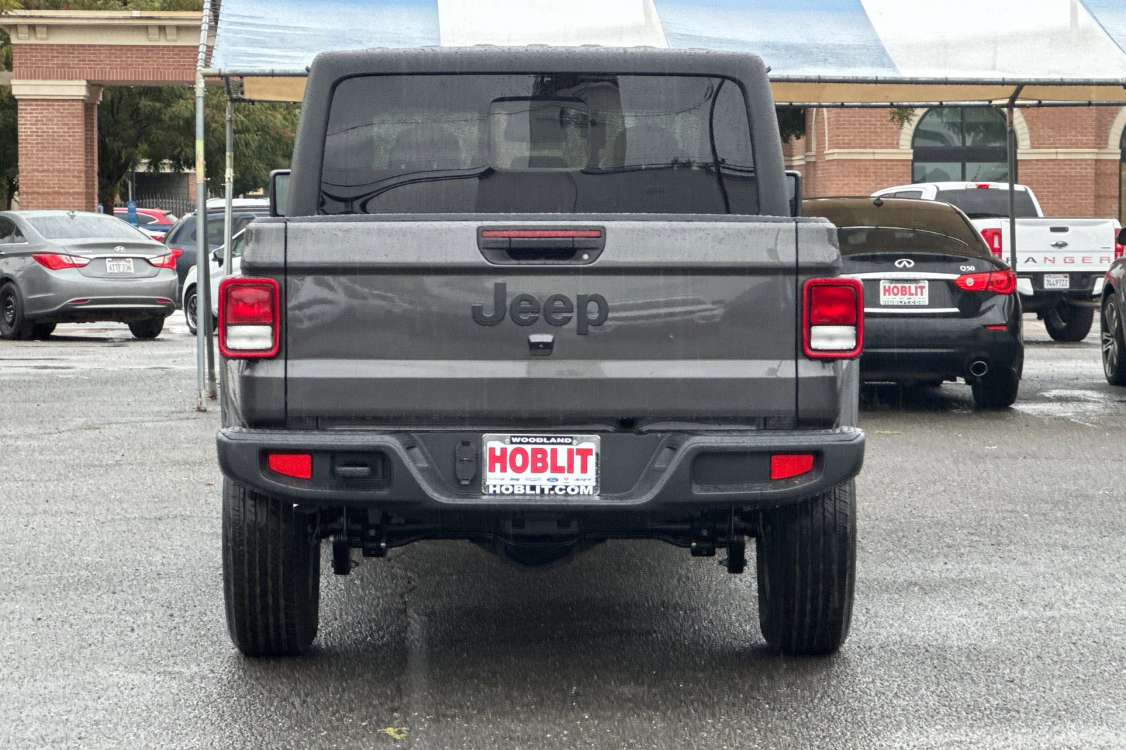 New 2025 Jeep Gladiator Sport image 4