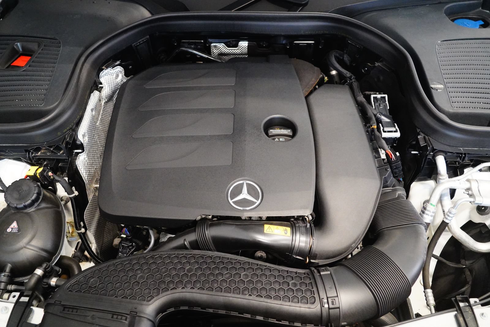 Certified 2022 Mercedes-Benz GLC 300 4MATIC image 29