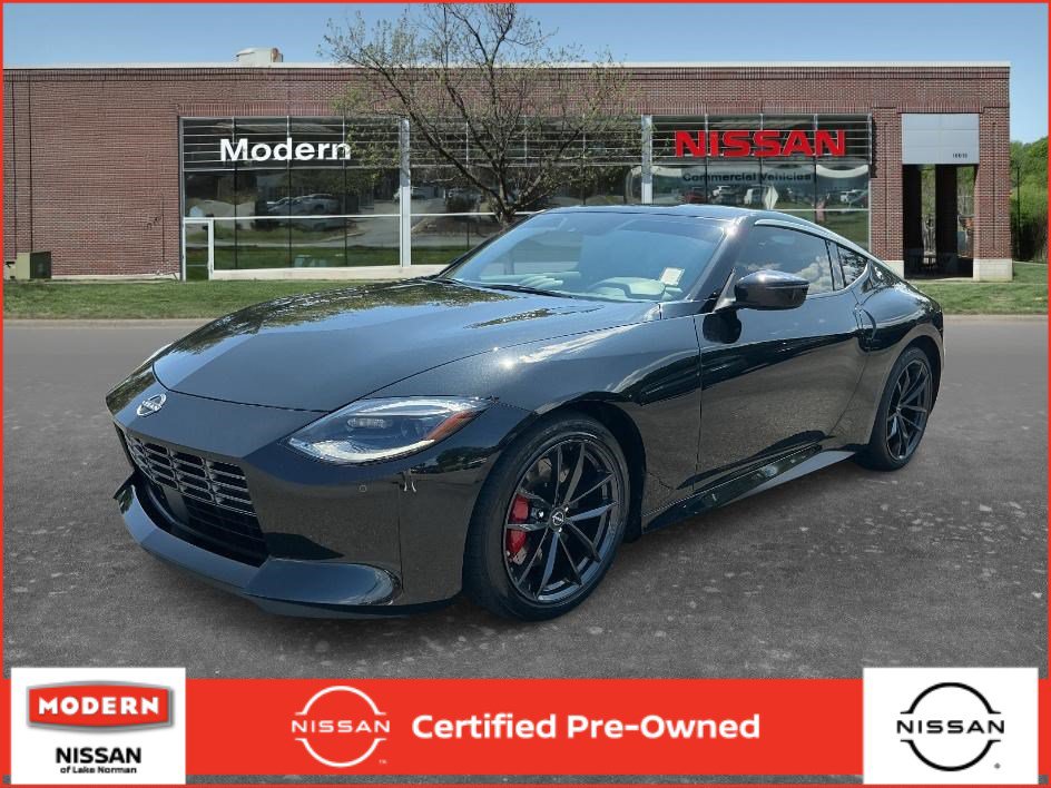 Certified 2023 Nissan Z w/ Floor Mat Package (L93)
