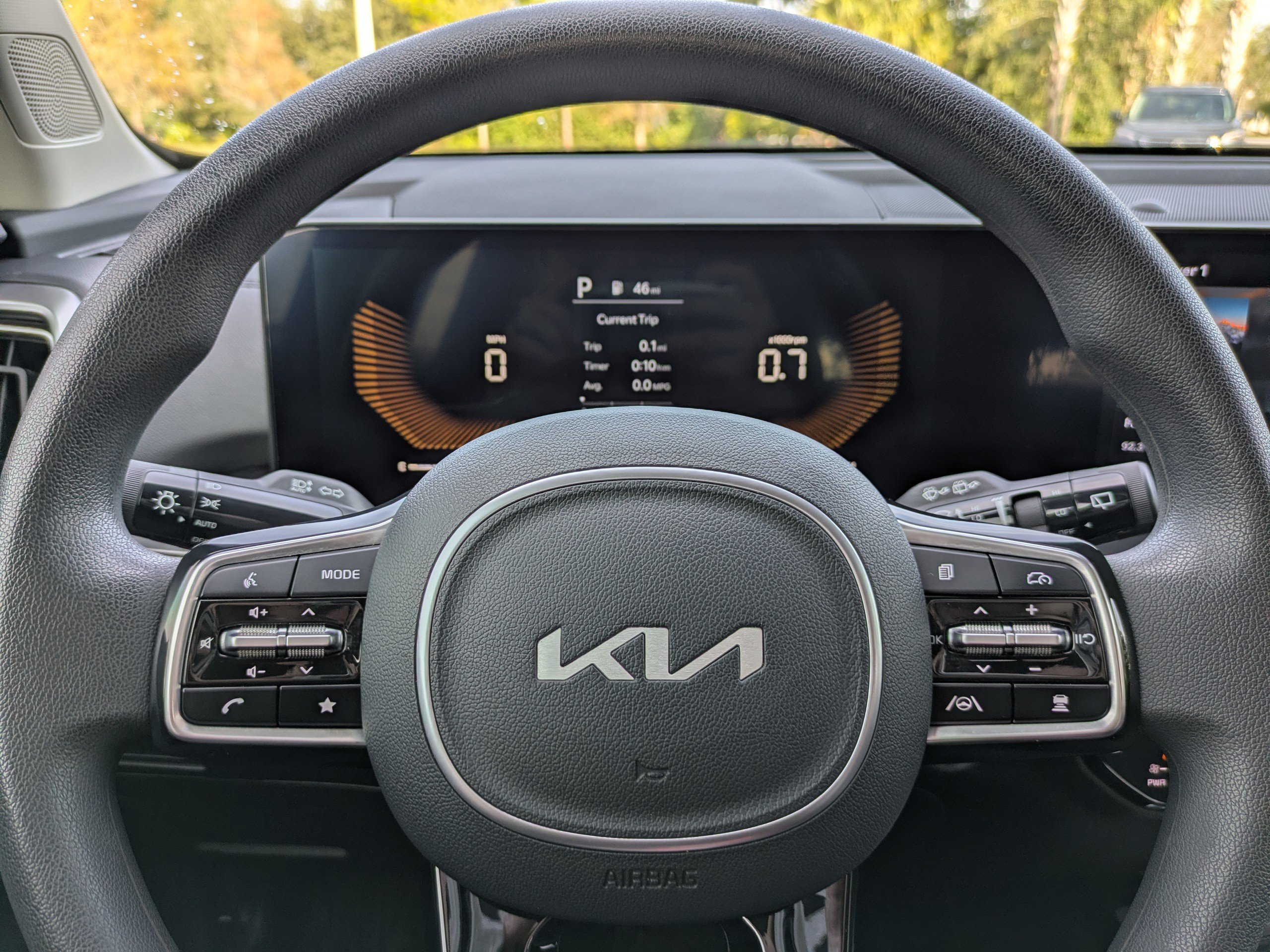 Used 2024 Kia Sorento LX image 28