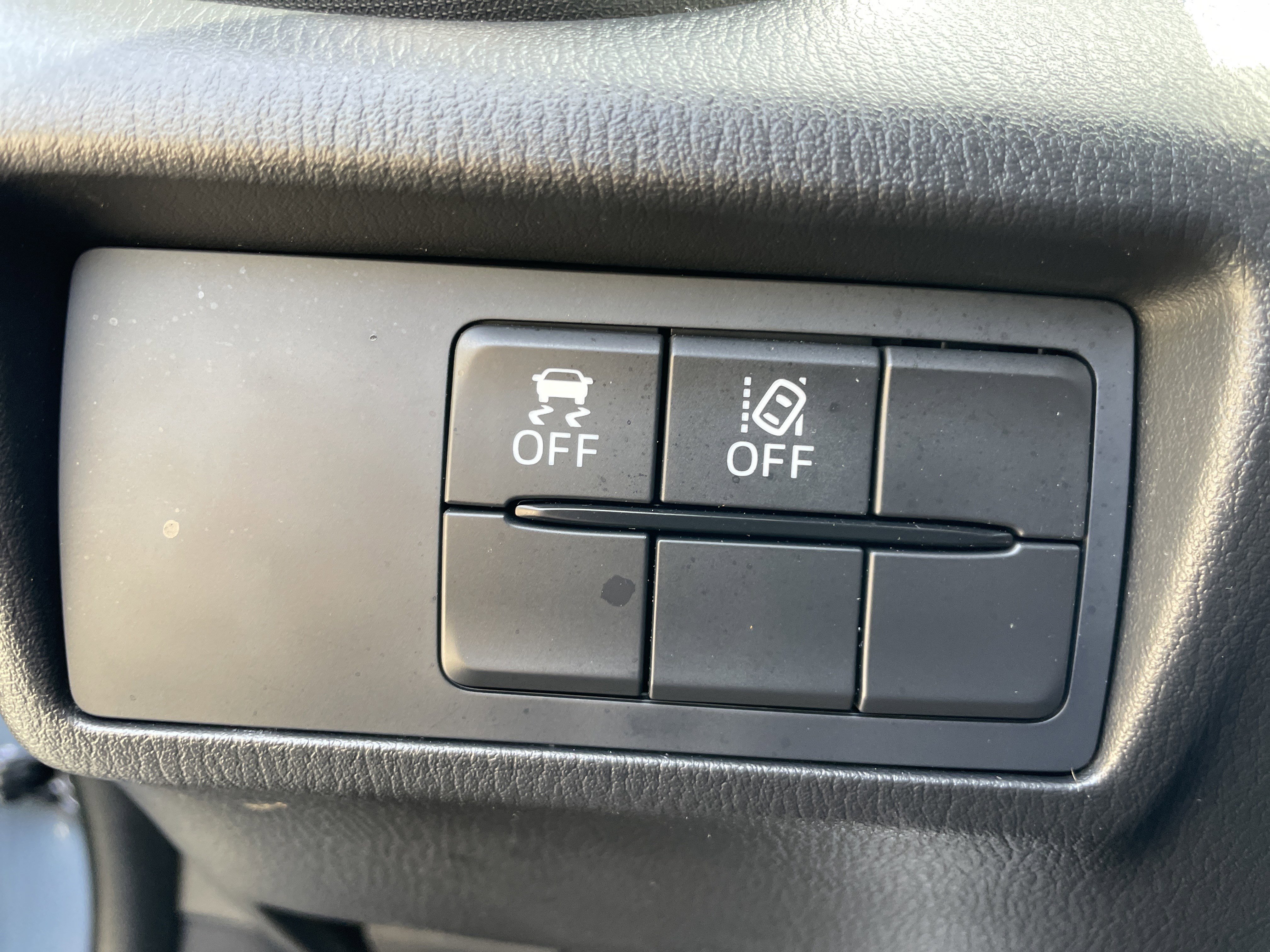 Used 2021 MAZDA MX-5 Miata RF Grand Touring image 23