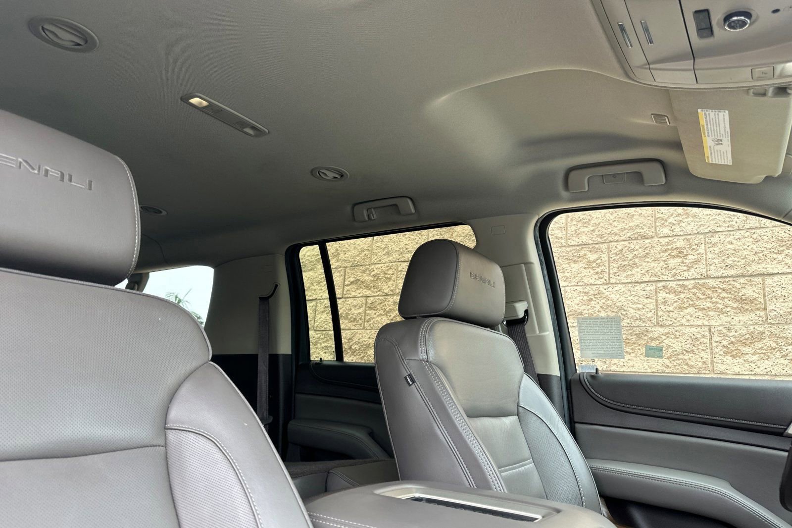 Used 2020 GMC Yukon XL Denali image 19