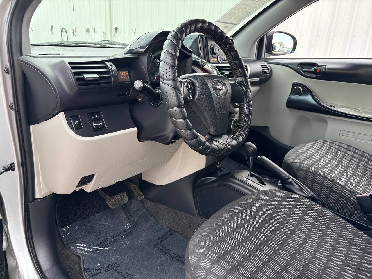 Used 2012 Scion iQ FWD image 22