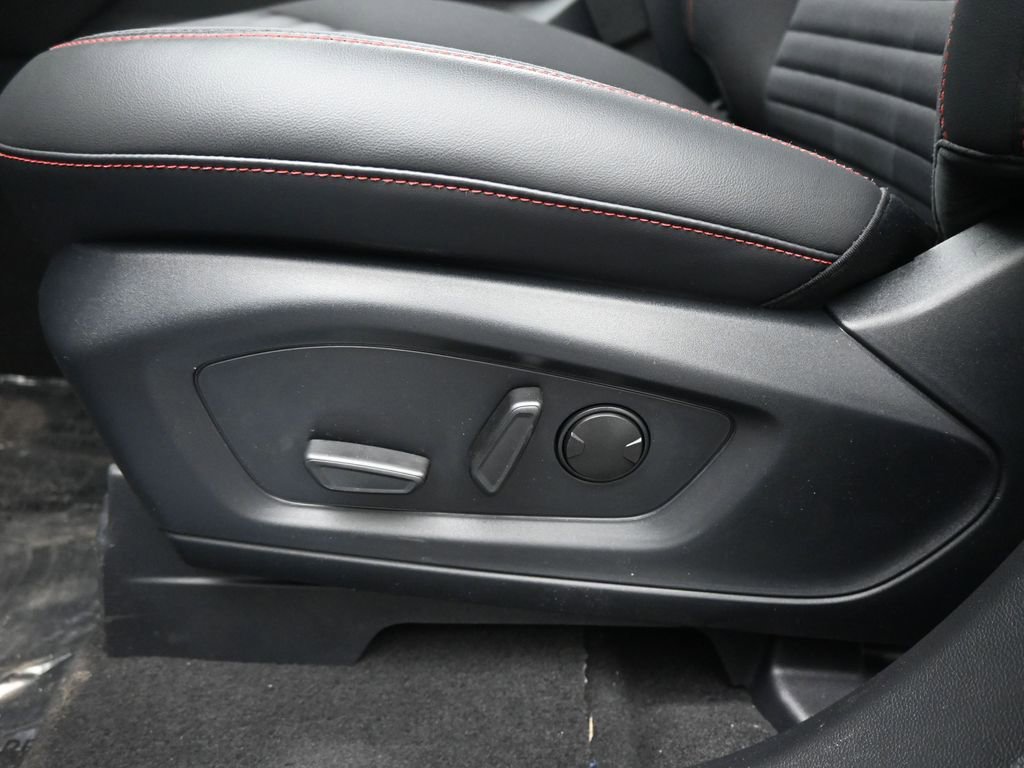 New 2026 Ford Explorer ST-Line w/ ST-Line Street Pack RWD image 10