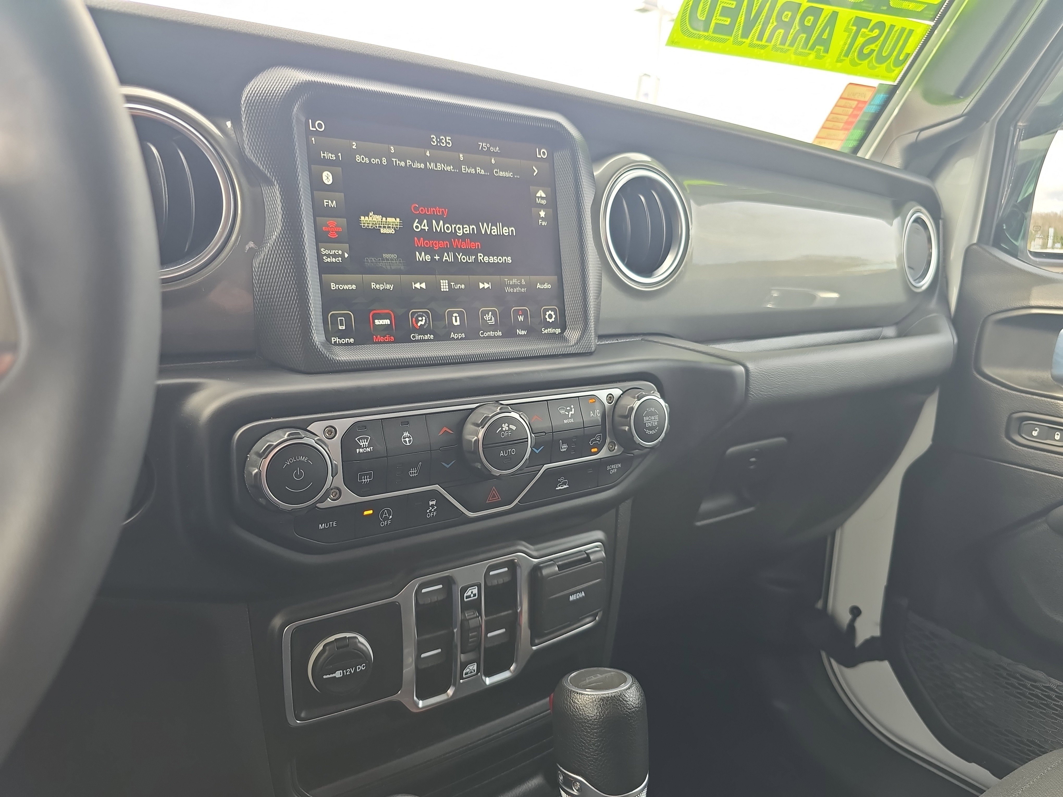 Used 2023 Jeep Gladiator Overland w/ Cold Weather Group image 26