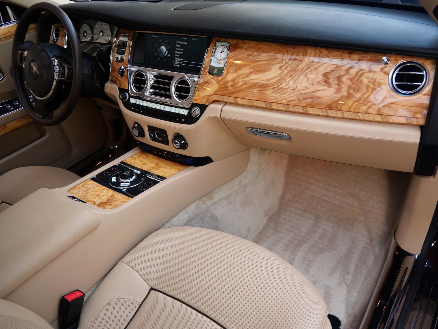 Certified 2013 Rolls-Royce Ghost image 16