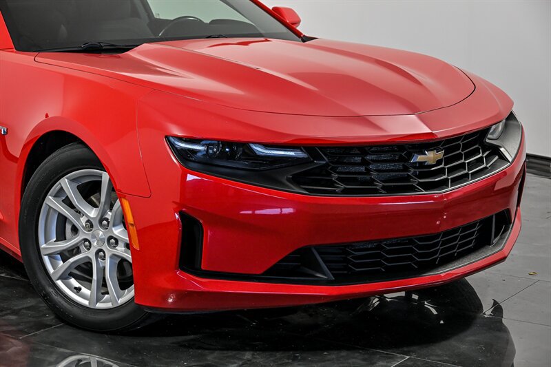 Used 2020 Chevrolet Camaro LS RWD image 2
