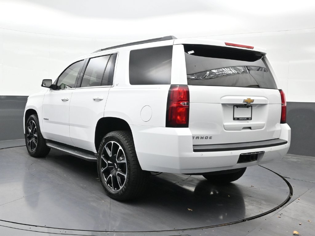 Used 2018 Chevrolet Tahoe LT w/ Luxury Package RWD image 3