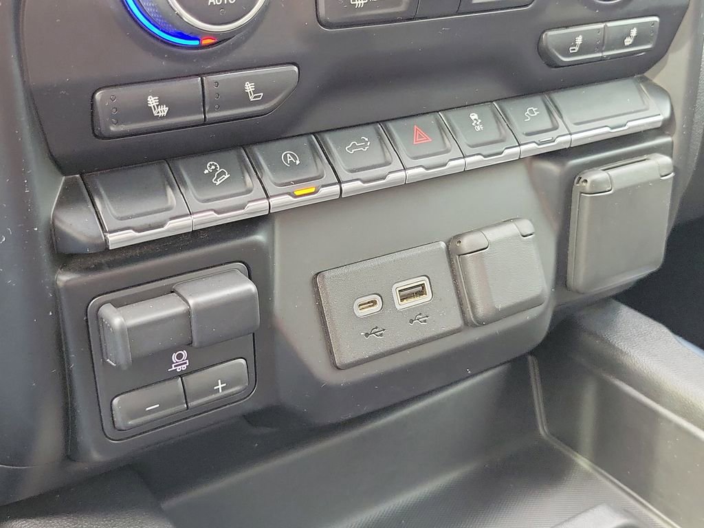 Used 2019 Chevrolet Silverado 1500 LT Trail Boss AWD/4WD image 22