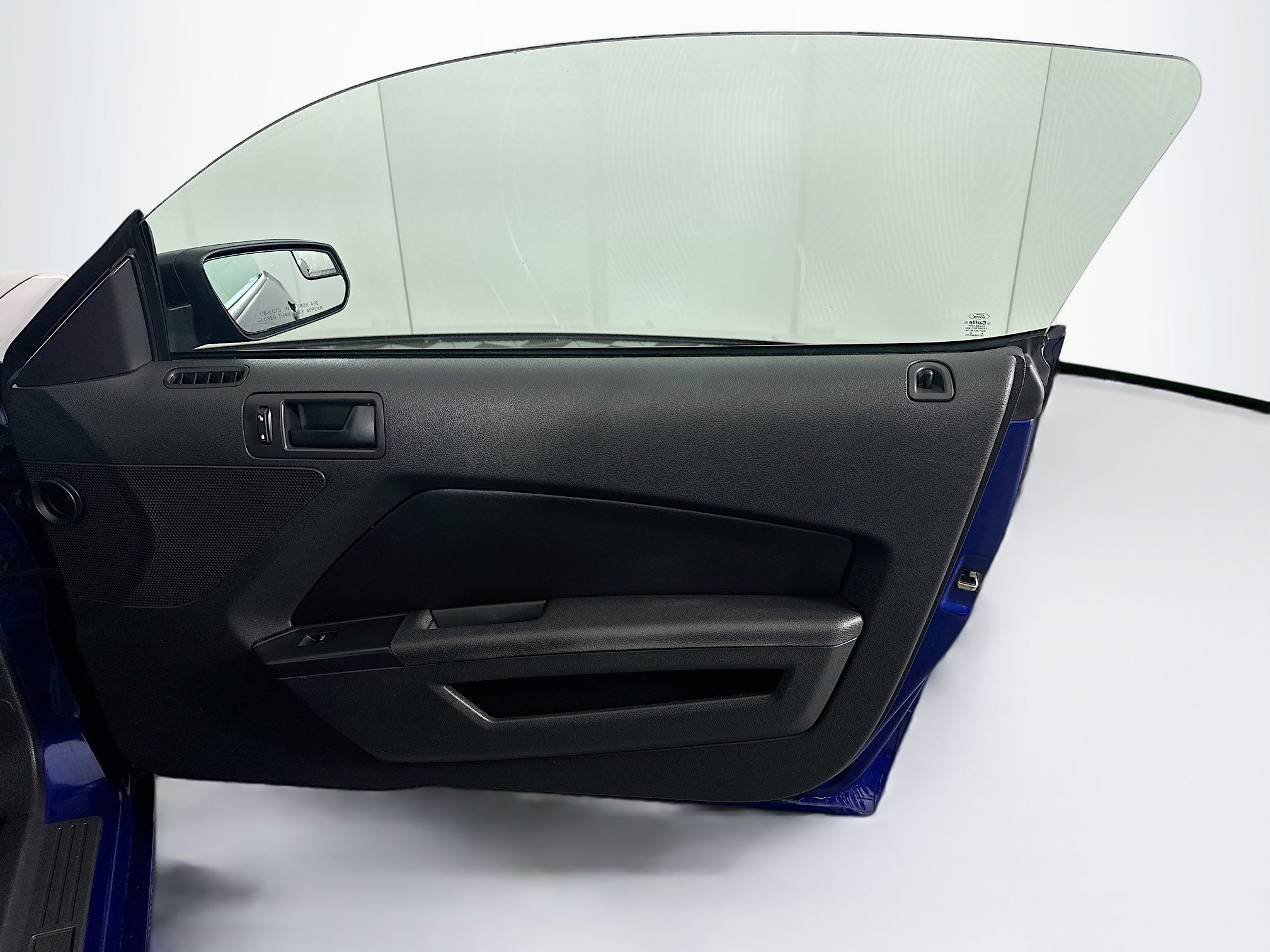 Used 2014 Ford Mustang Coupe image 27