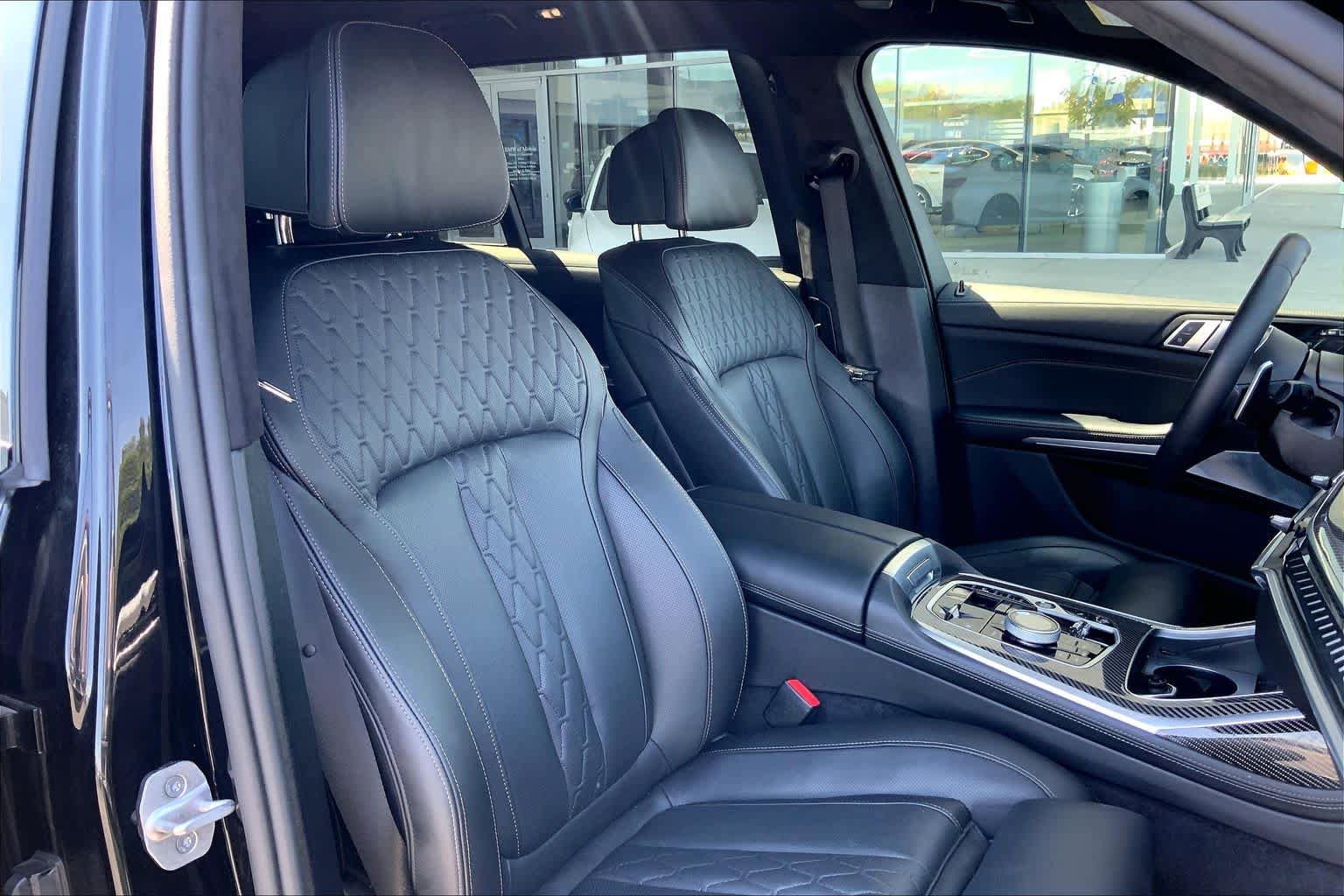 Certified 2026 BMW X7 M60i image 8