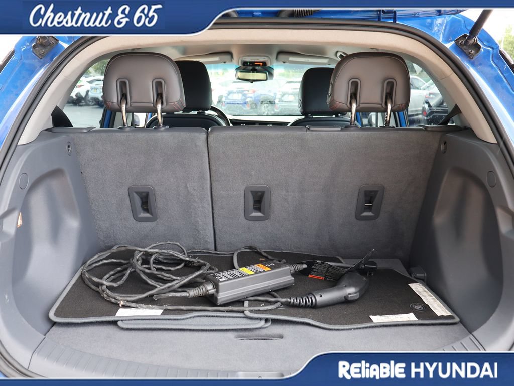 Used 2017 Chevrolet Bolt Premier w/ Driver Confidence II Package FWD image 15