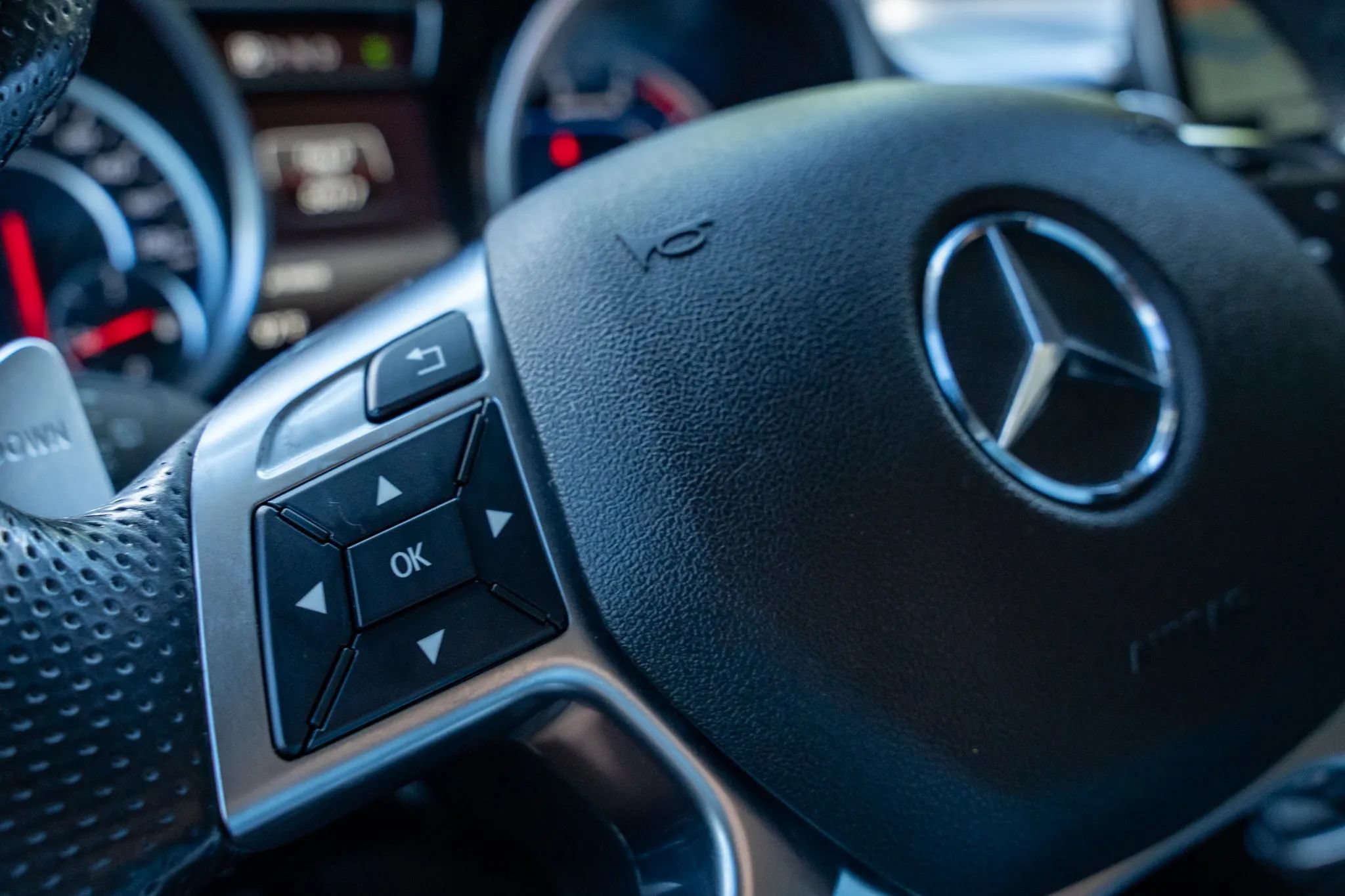 Used 2017 Mercedes-Benz G 63 AMG 4MATIC image 27