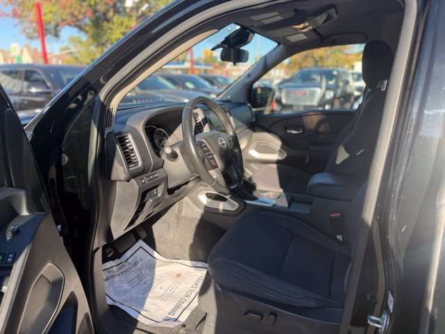 Used 2023 Nissan Frontier SV w/ SV Convenience Package AWD/4WD image 13