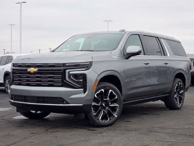 New 2026 Chevrolet Suburban High Country AWD/4WD image 2