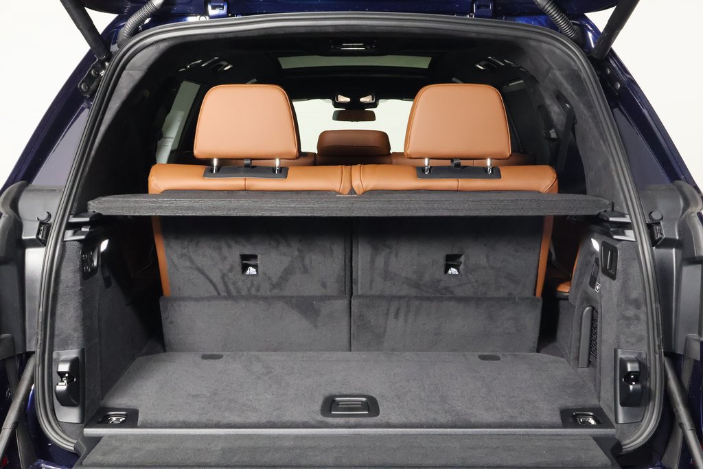 New 2027 BMW X7 M60i AWD/4WD image 9