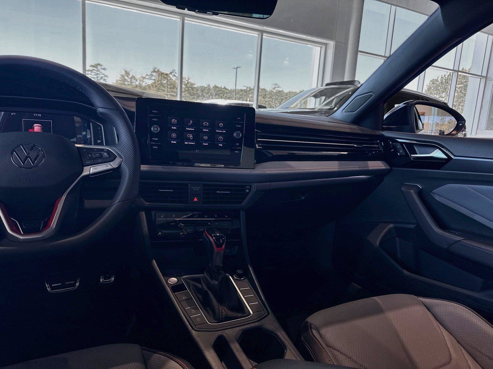 New 2027 Volkswagen Jetta GLI Autobahn FWD image 22