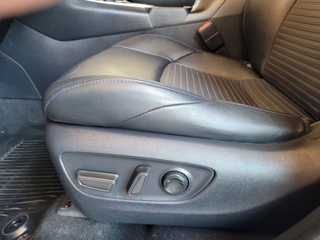 Certified 2022 Toyota RAV4 XSE AWD/4WD image 21