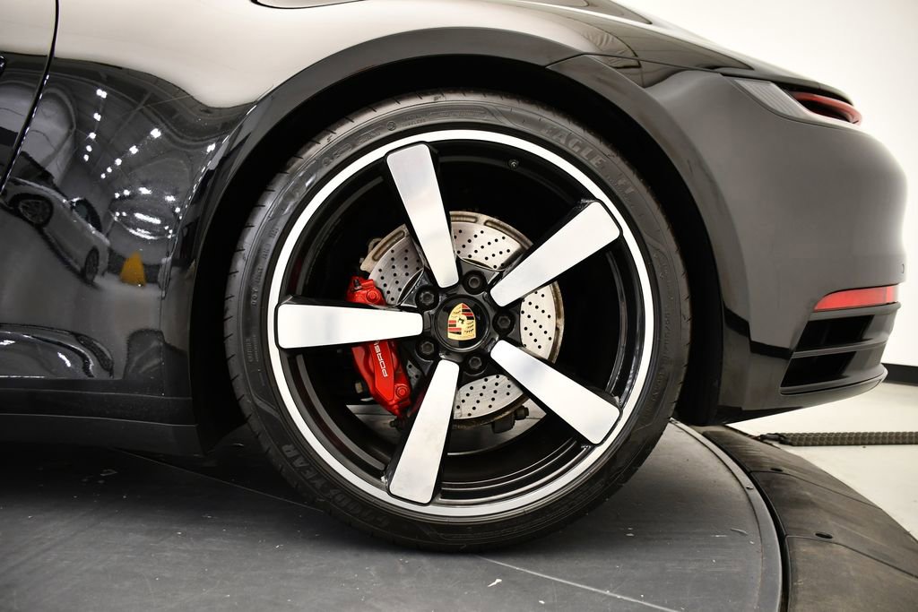 Used 2021 Porsche 911 Carrera image 17