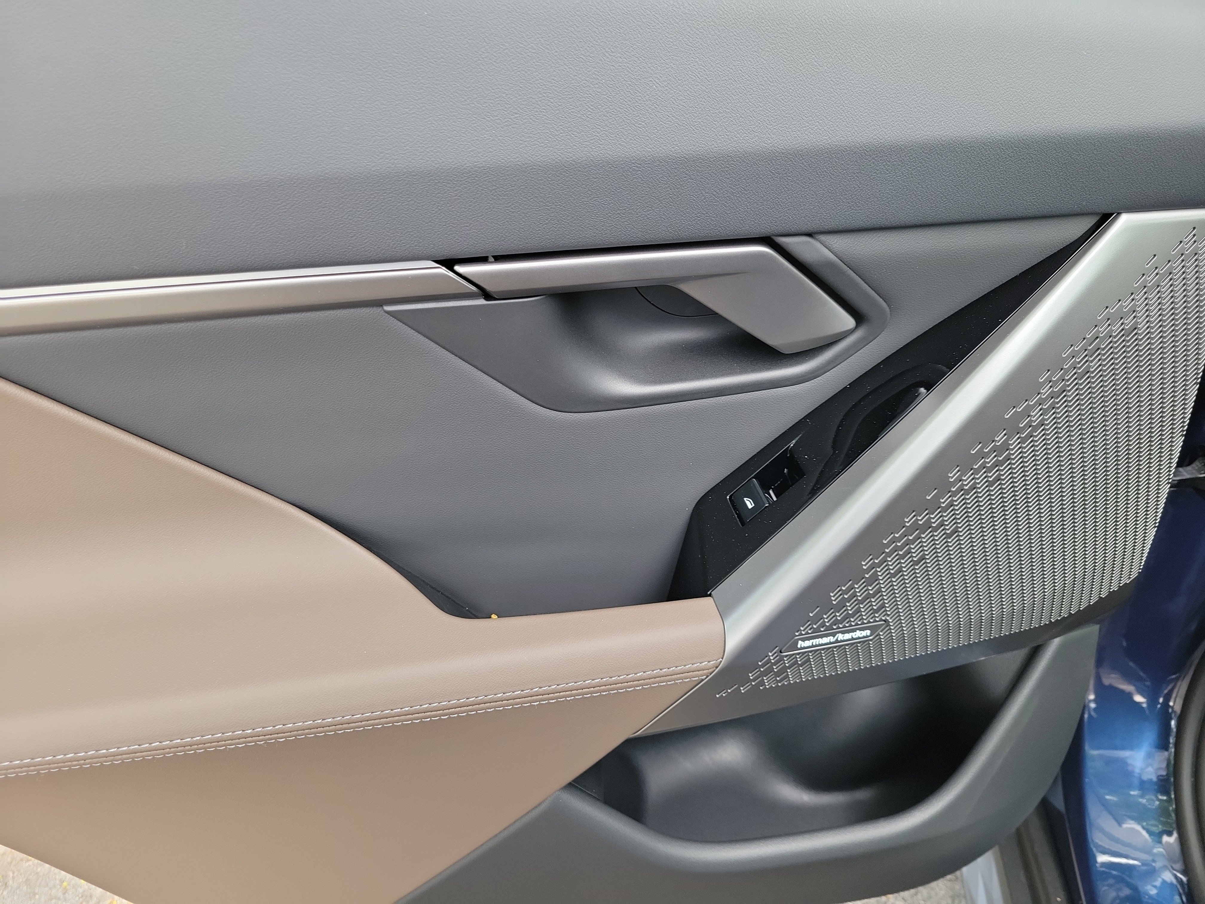 New 2027 BMW 530i w/ Premium Package RWD image 14