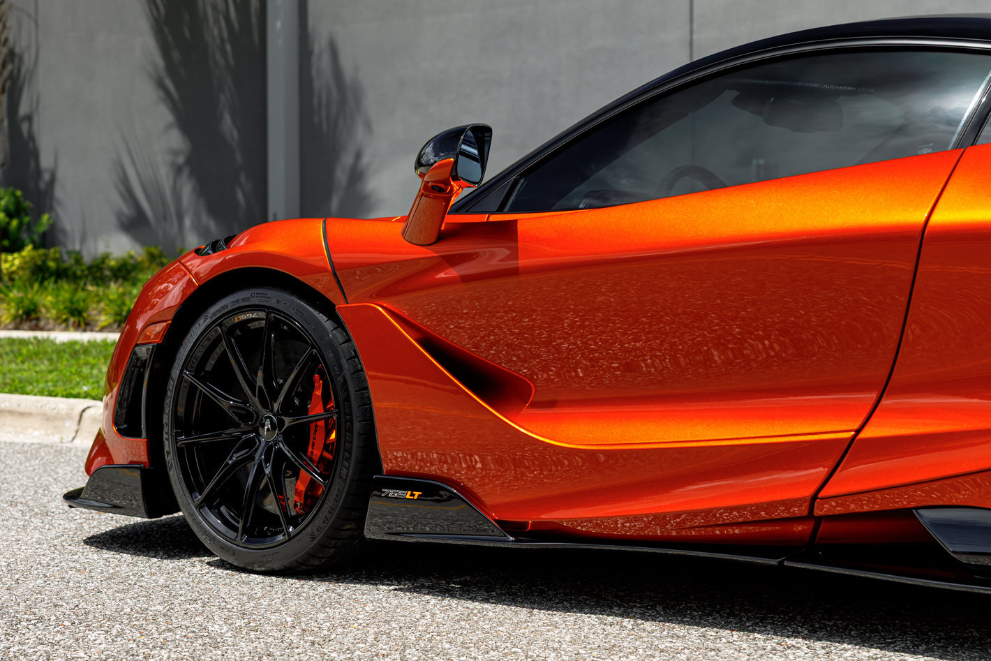 Used 2021 McLaren 765LT RWD image 35