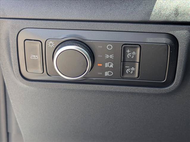Used 2025 Ford Mustang Coupe RWD image 12