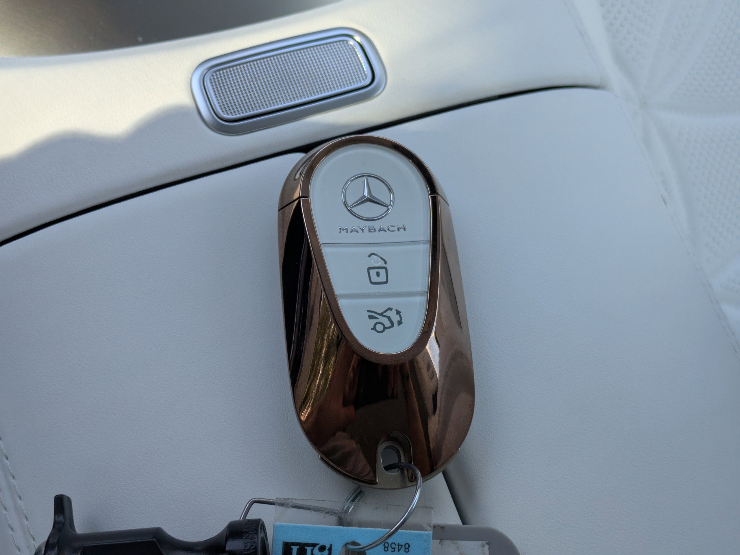 New 2026 Mercedes-Benz Maybach SL 680 image 28