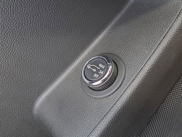 Used 2023 Chevrolet Traverse LT image 23