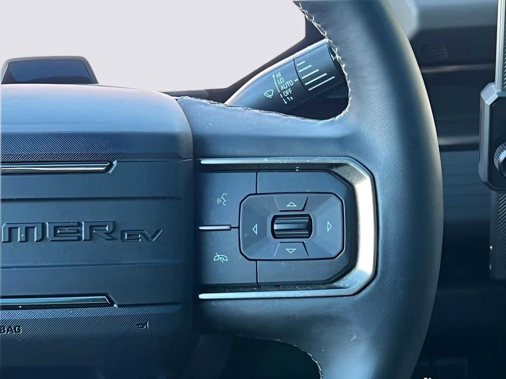 Used 2024 GMC Hummer EV 3X image 43