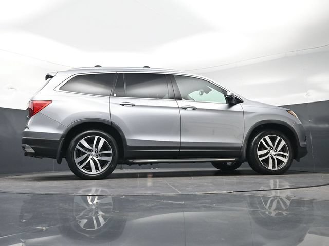 Used 2016 Honda Pilot Elite image 38