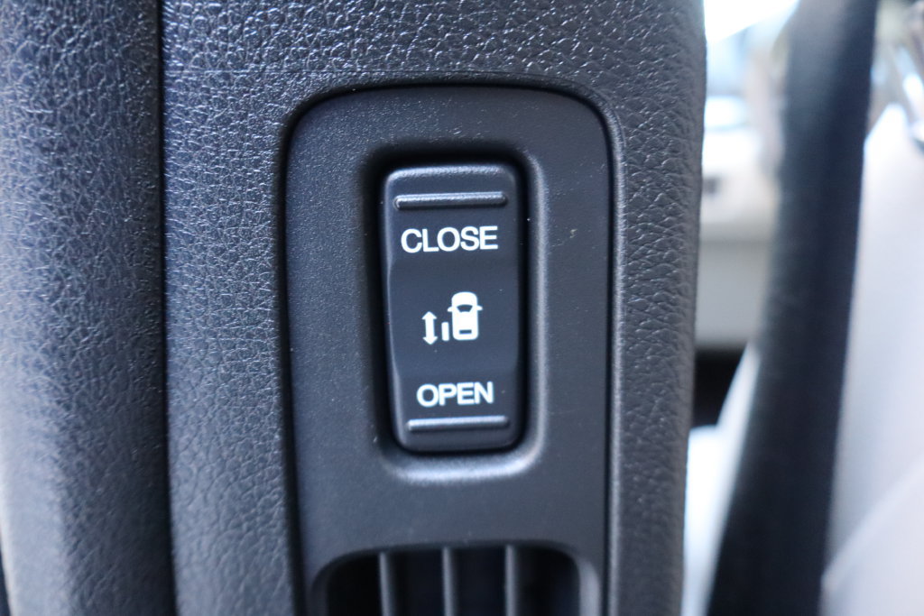 Used 2025 Honda Odyssey EX-L image 27