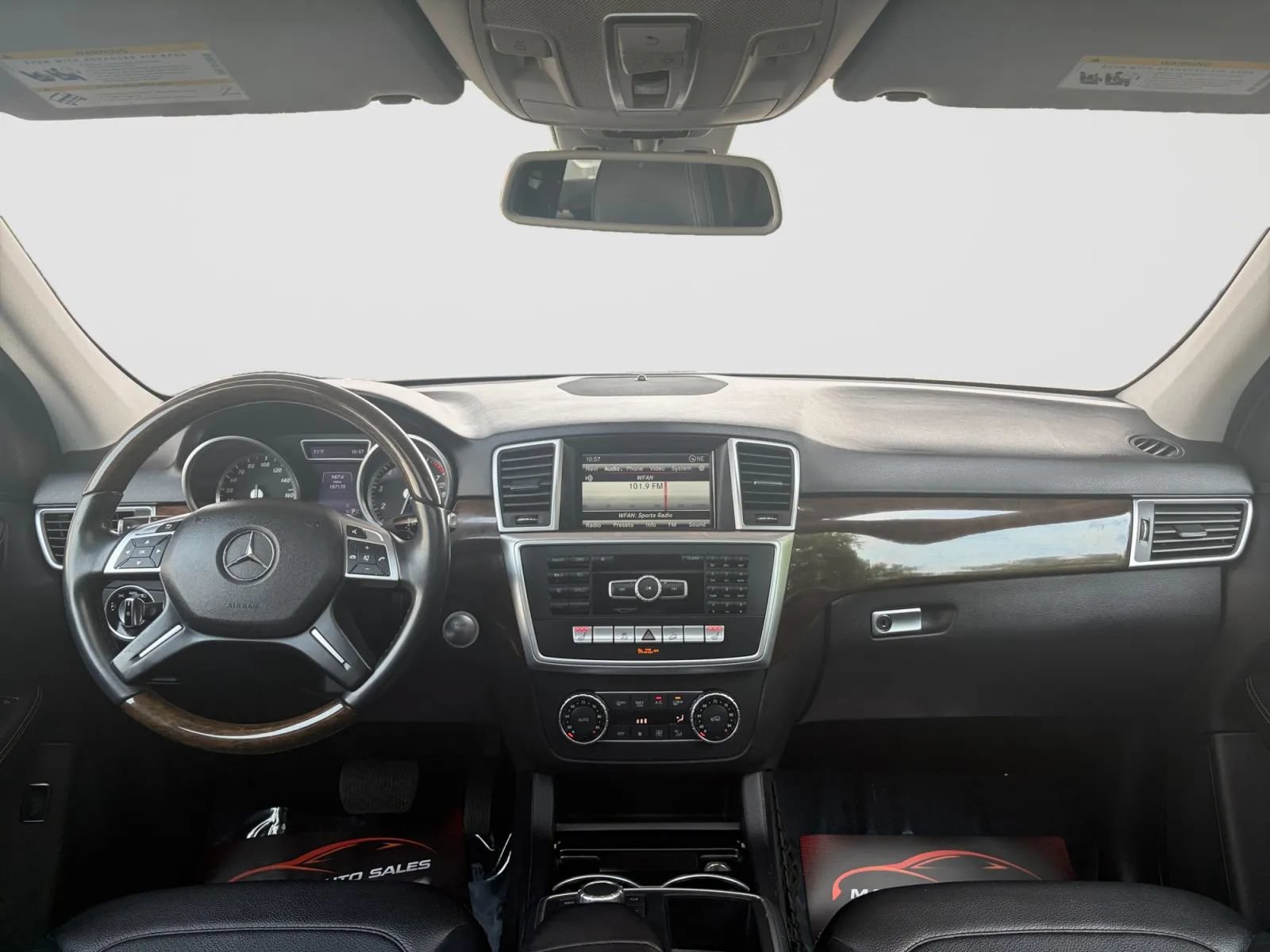 Used 2015 Mercedes-Benz ML 350 4MATIC w/ Premium 1 Package image 22