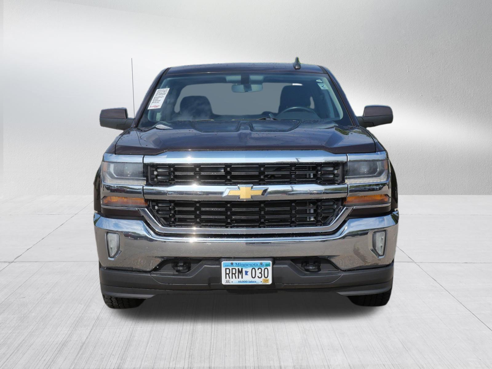 Used 2016 Chevrolet Silverado 1500 LT w/ All Star Edition AWD/4WD image 2