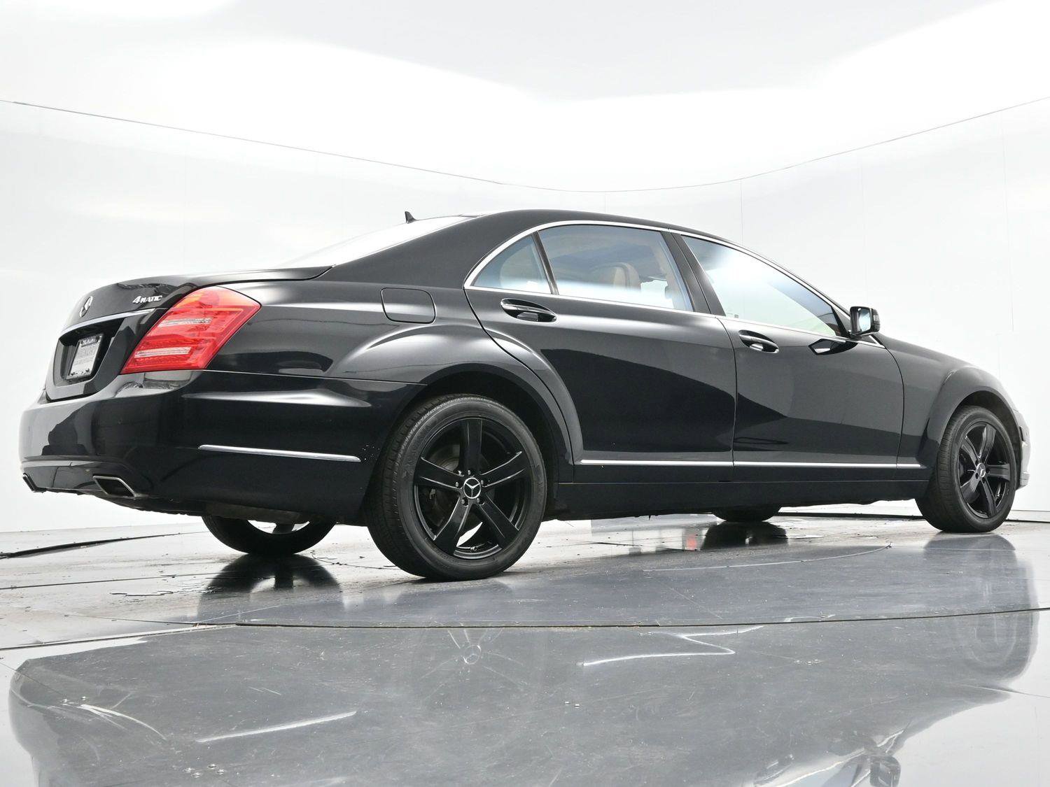 Used 2012 Mercedes-Benz S 550 4MATIC image 46
