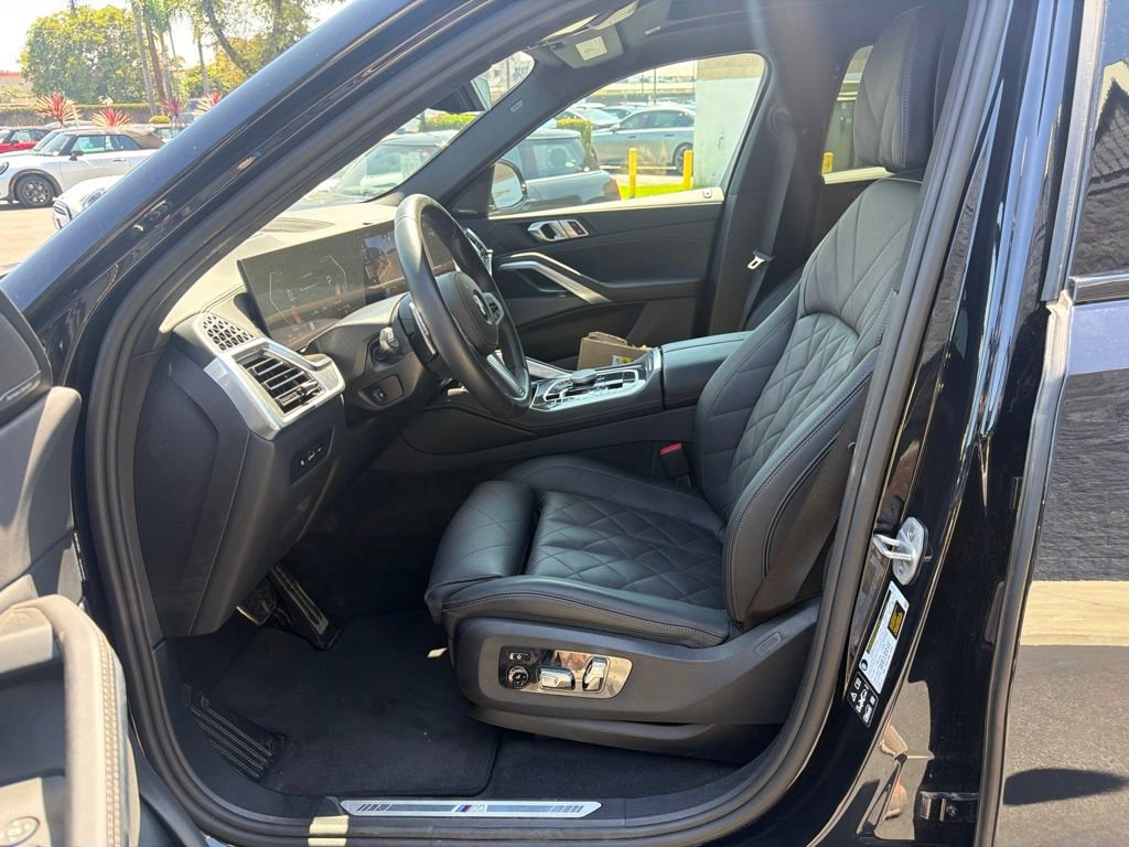 Used 2026 BMW X6 xDrive40i AWD/4WD image 14
