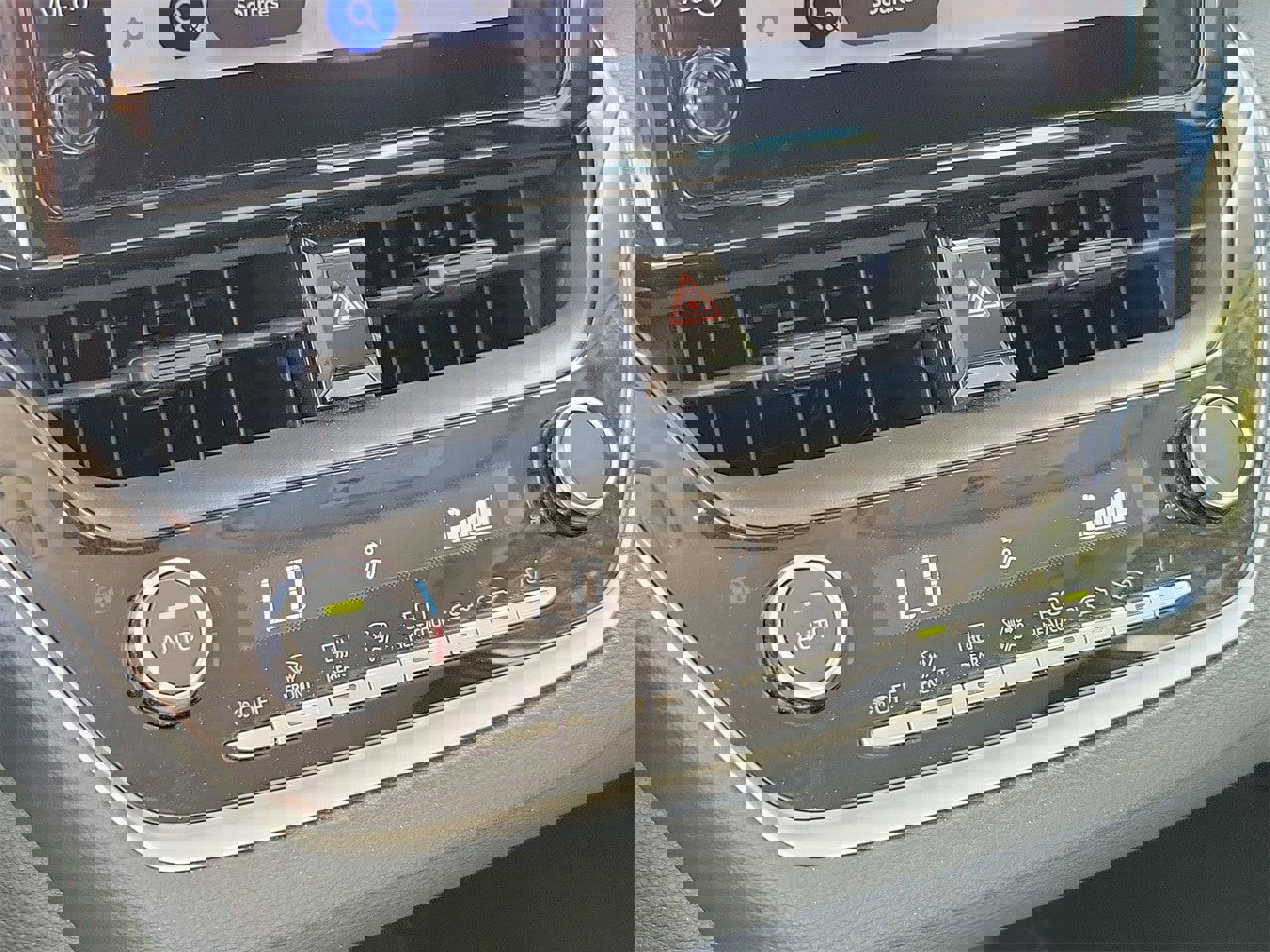 Used 2024 Toyota Corolla LE image 26