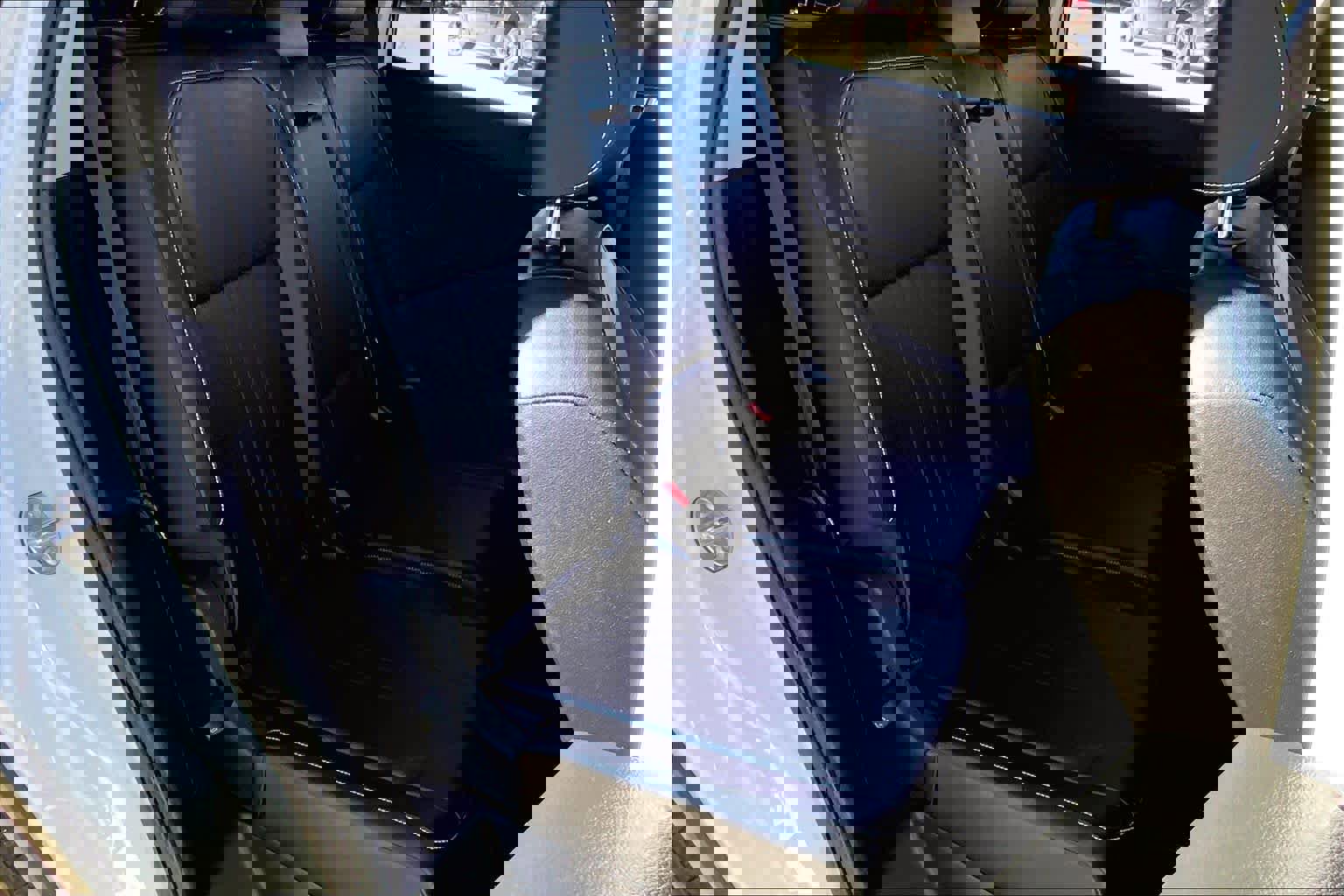 Used 2023 Volkswagen Tiguan SE image 19