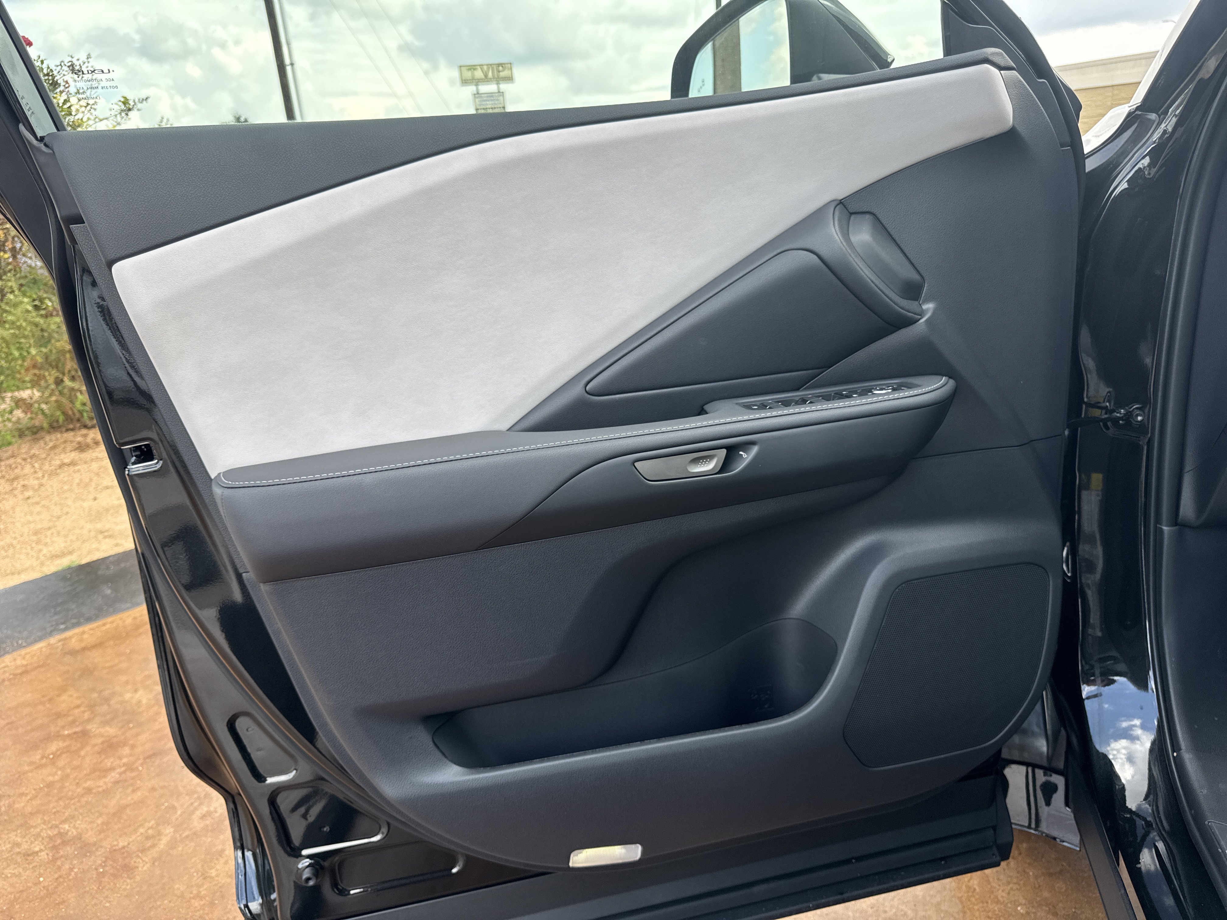 New 2026 Lexus TX 350 AWD image 17