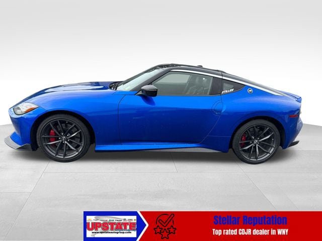 Used 2023 Nissan Z w/ Floor Mat Package (L93) RWD image 3