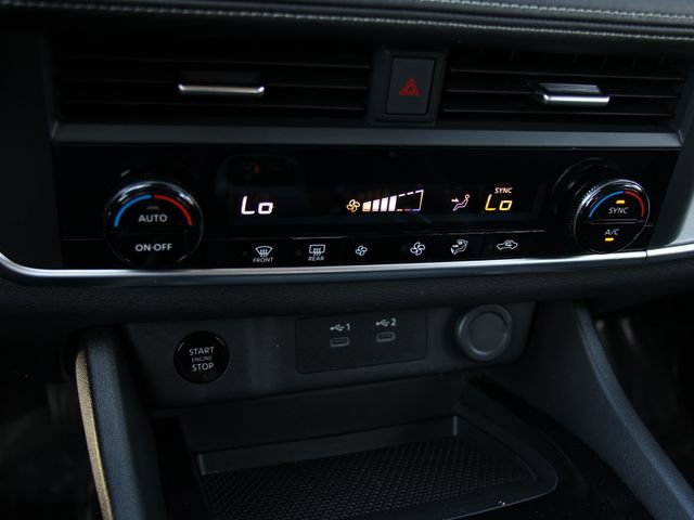 Certified 2024 Nissan Rogue SV AWD/4WD image 22