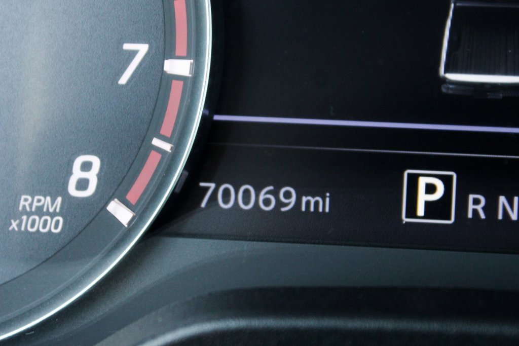 Used 2022 Nissan Titan SV image 20